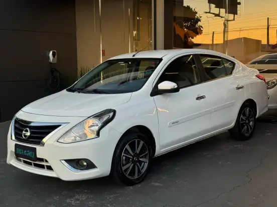 NISSAN-VERSA-1.6 16V FLEXSTART SL 4P XTRONIC NISSAN-VERSA-2018