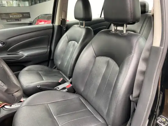 NISSAN-VERSA-2018