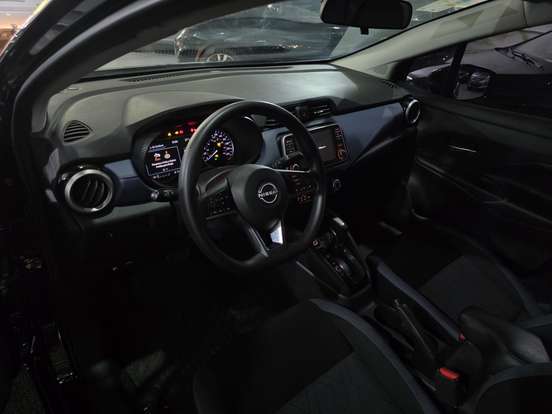 NISSAN-VERSA-2023