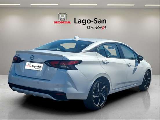 NISSAN-VERSA-2025