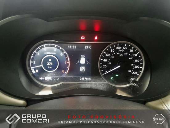 NISSAN-VERSA-2023