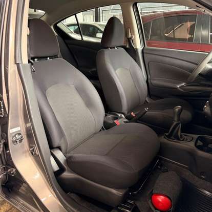 NISSAN-VERSA-2013