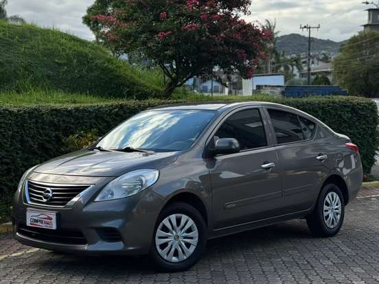 NISSAN-VERSA-1.6 16V FLEX SV 4P MANUAL NISSAN-VERSA-2012