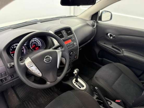 NISSAN-VERSA-1.6 16V FLEX SV 4P XTRONIC NISSAN-VERSA-2016