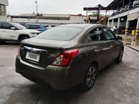 NISSAN-VERSA-1.6 16V FLEXSTART SL 4P XTRONIC NISSAN-VERSA-2017