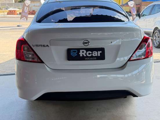 NISSAN-VERSA-1.6 16V FLEXSTART SV 4P MANUAL NISSAN-VERSA-2018