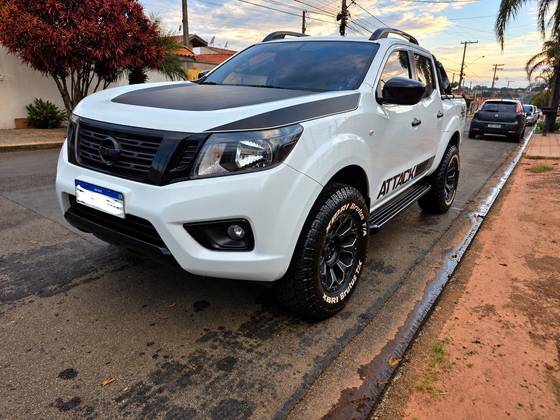 NISSAN FRONTIER 2.3 16V TURBO DIESEL ATTACK CD 4X4 AUTOMÁTICO