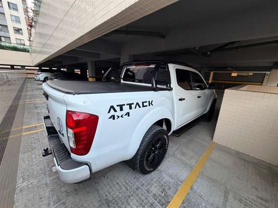 NISSAN-FRONTIER-2023