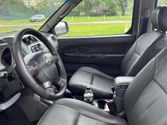 NISSAN-FRONTIER-2.8 SE 4X2 CD TURBO ELETRONIC DIESEL 4P MANUAL NISSAN-FRONTIER-2006