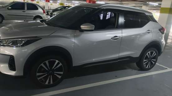 NISSAN-KICKS-2023