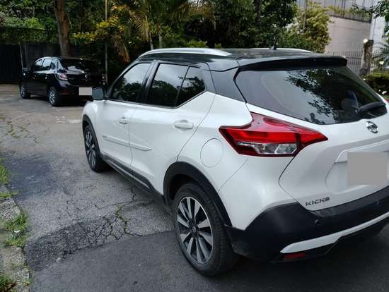 NISSAN-KICKS-2017