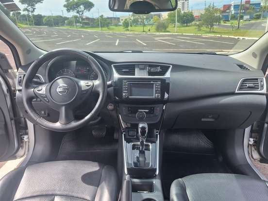 NISSAN-SENTRA-2016