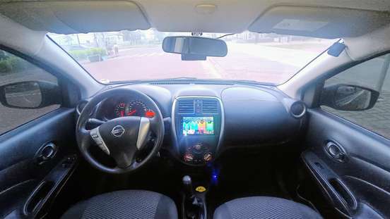 NISSAN-VERSA-2015