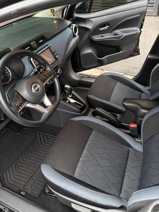 NISSAN-VERSA-2023