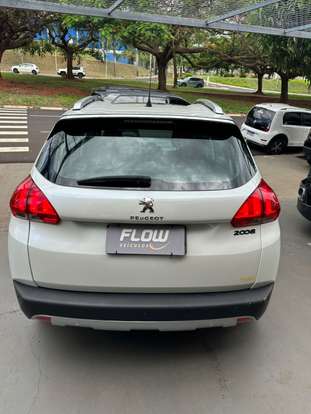 PEUGEOT-2008-2015