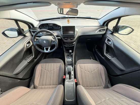 PEUGEOT-2008-2018