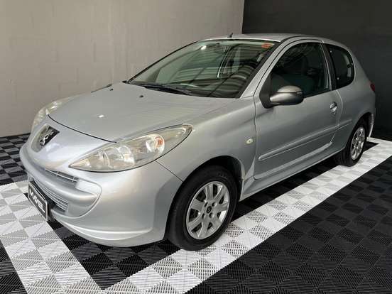 PEUGEOT-207-2011