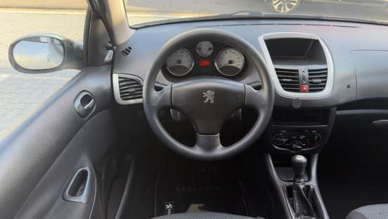 PEUGEOT-207-1.4 XR 8V FLEX 4P MANUAL PEUGEOT-207-2011