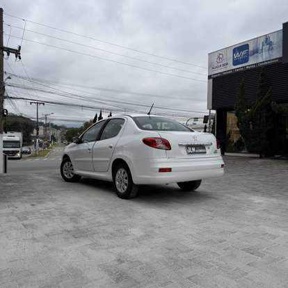 PEUGEOT-207-1.4 XR PASSION 8V FLEX 4P MANUAL PEUGEOT-207-2013