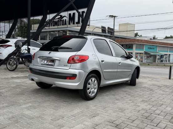 PEUGEOT-207-1.4 XR SPORT 8V FLEX 4P MANUAL PEUGEOT-207-2009