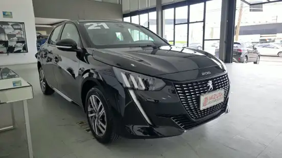PEUGEOT-208-2021