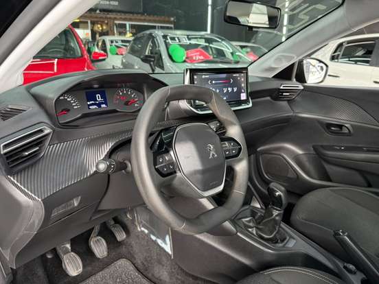 PEUGEOT-208-2023