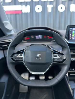 PEUGEOT-208-2022