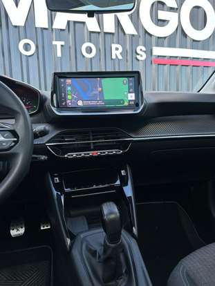 PEUGEOT-208-2022