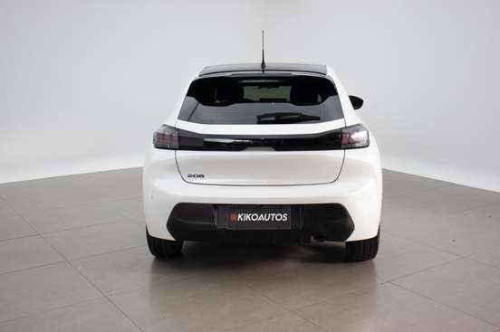 PEUGEOT-208-2022