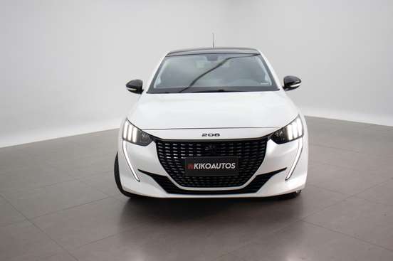 PEUGEOT-208-2022