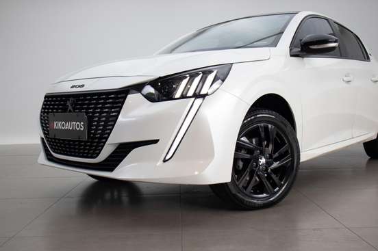 PEUGEOT-208-2022