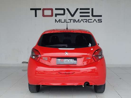 PEUGEOT-208-2017