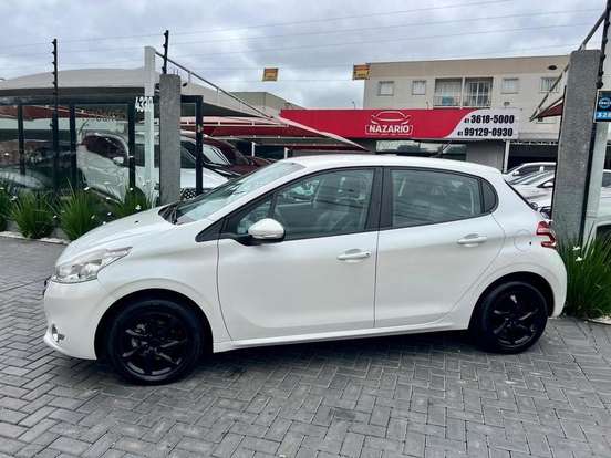 PEUGEOT-208-1.6 ACTIVE PACK 16V FLEX 4P AUTOMÁTICO PEUGEOT-208-2015