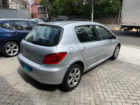 PEUGEOT-307-1.6 PRESENCE PACK 16V FLEX 4P MANUAL PEUGEOT-307-2010
