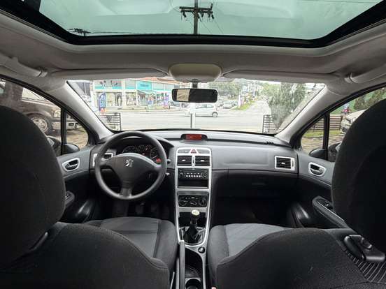 PEUGEOT-307-1.6 PRESENCE 16V FLEX 4P MANUAL PEUGEOT-307-2009