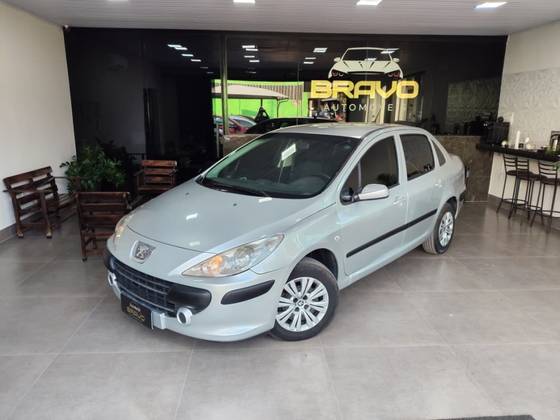 PEUGEOT 307 1.6 PRESENCE SEDAN 16V FLEX 4P MANUAL