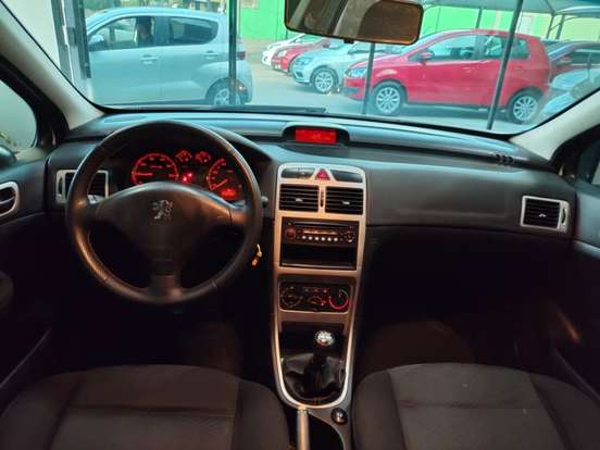 PEUGEOT-307-2008