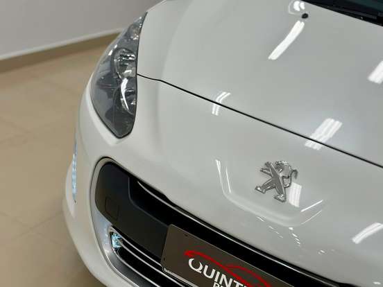 PEUGEOT-308-2015