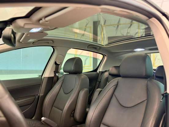 PEUGEOT-308-1.6 GRIFFE THP 16V GASOLINA 4P AUTOMÁTICO PEUGEOT-308-2015