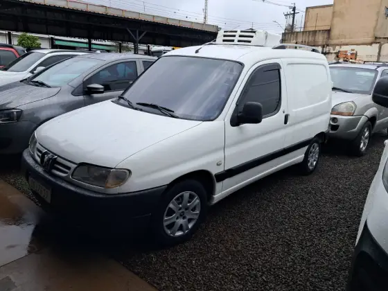 PEUGEOT PARTNER 1.6 FURGÃO 16V GASOLINA 3P MANUAL
