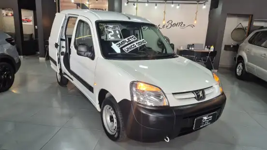 PEUGEOT-PARTNER-2020