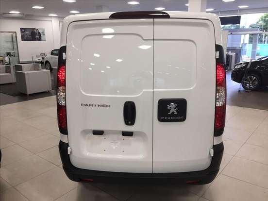 PEUGEOT-PARTNER RAPID-1.3 FIREFLY FLEX BUSINESS PACK MANUAL PEUGEOT-PARTNER RAPID-2026