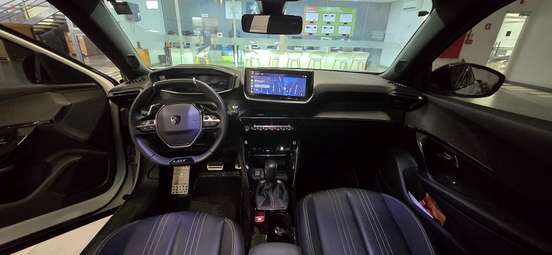 PEUGEOT-2008-2025