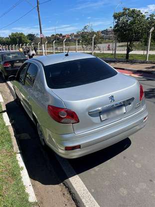 PEUGEOT-207-2011