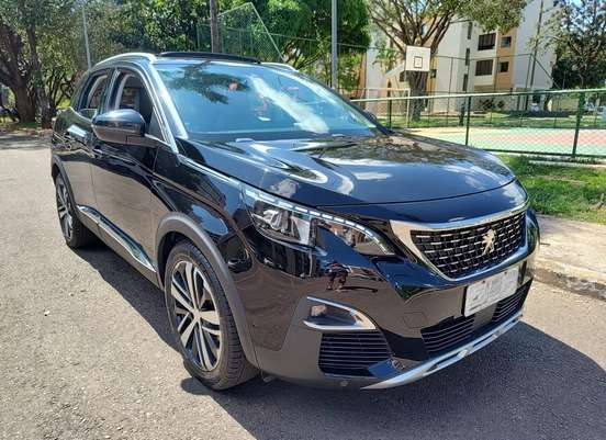 PEUGEOT-3008-2018