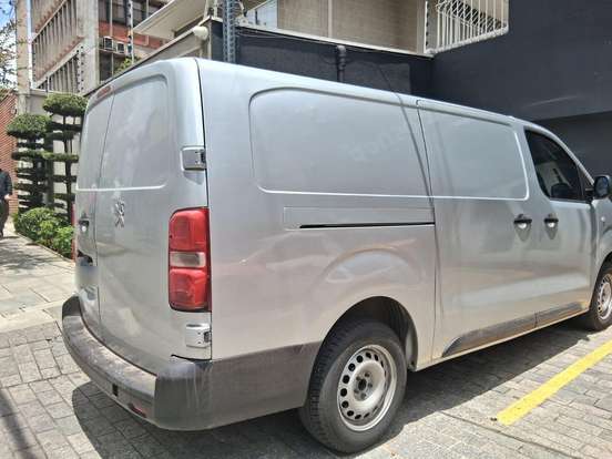 PEUGEOT-EXPERT-1.5 BLUEHDI DIESEL CARGO MANUAL PEUGEOT-EXPERT-2023