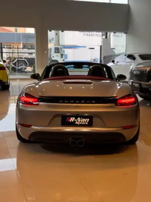 PORSCHE-718-2023