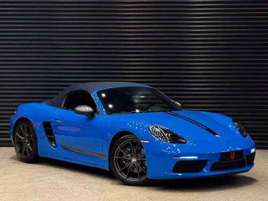 PORSCHE-718-2023