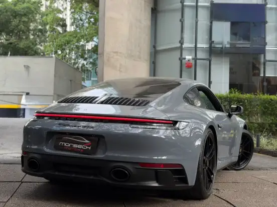 PORSCHE-911-2023