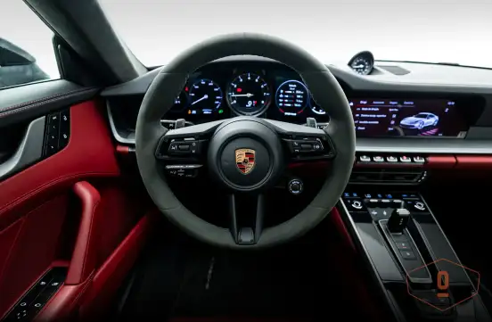 PORSCHE-911-2023